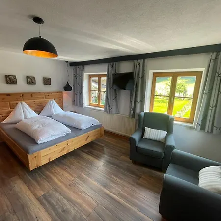 Çiftlik konaklama Glaagut - Familie Hain